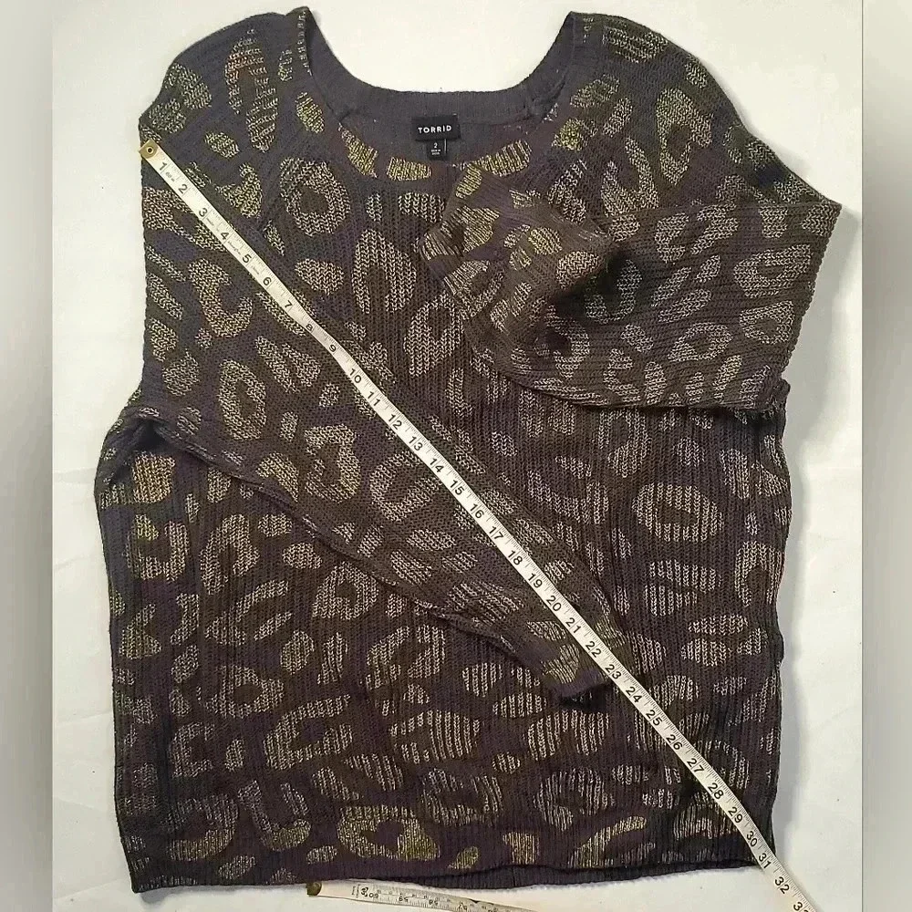 TORRID Wine & GOLD FOIL LEOPARD RIB Pull over Sweater Sz 2 2XL 16-18 US - Picture 7 of 10